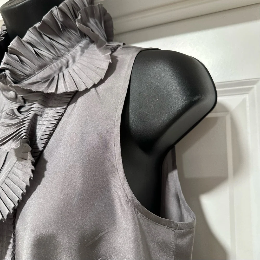 J.Crew Factory Silk Sleeveless Ruffle-Trim Gray Size 2 *See Measurements*